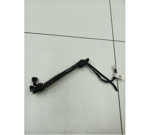 Электропроводка двери багажника