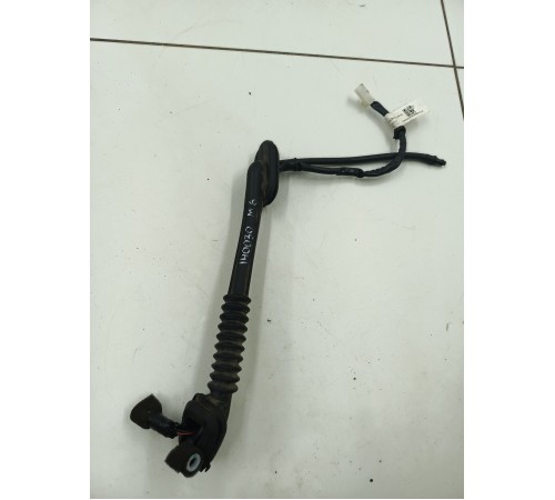 Электропроводка двери багажника