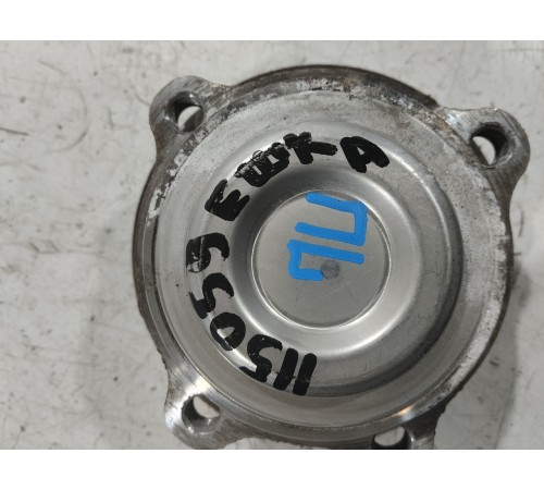 Ступица передняя левая