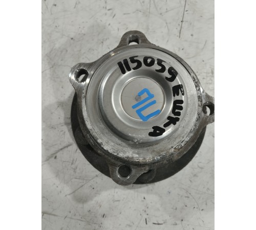 Ступица передняя левая