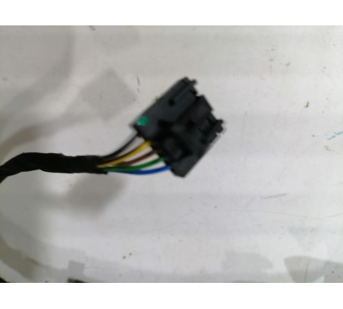 Проводка обшивки задней правой двери