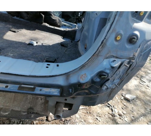 Задняя панель кузова