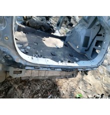 Задняя панель кузова