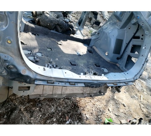 Задняя панель кузова