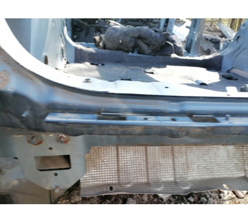 Задняя панель кузова