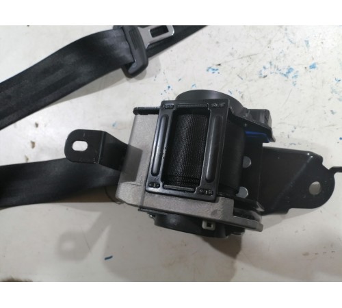 Ремень безопасности задний правый