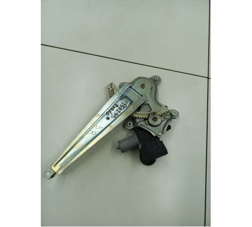 Стеклоподъёмник задний правый