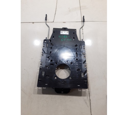 Кронштейн поясничного подпора сиденья передний правый