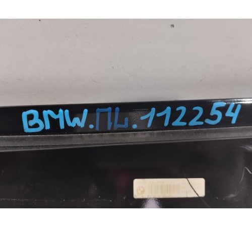 Накладка двери (передняя левая)