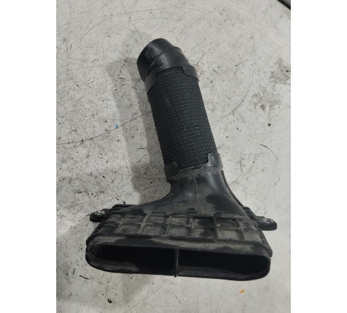 Патрубок воздушного фильтра