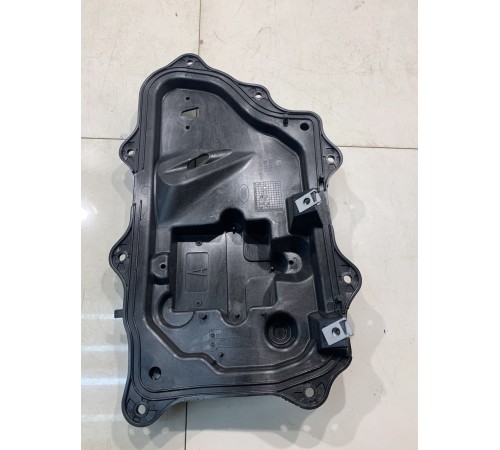 Накладка двери (передняя, правая)