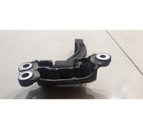 Кронштейн АКПП