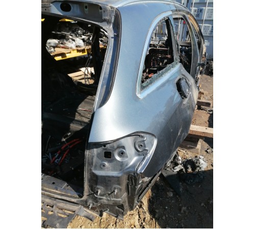 Крыло заднее правое