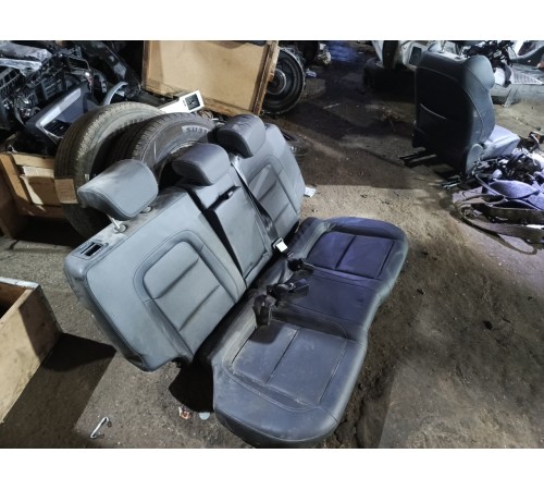 Задний ряд сидений