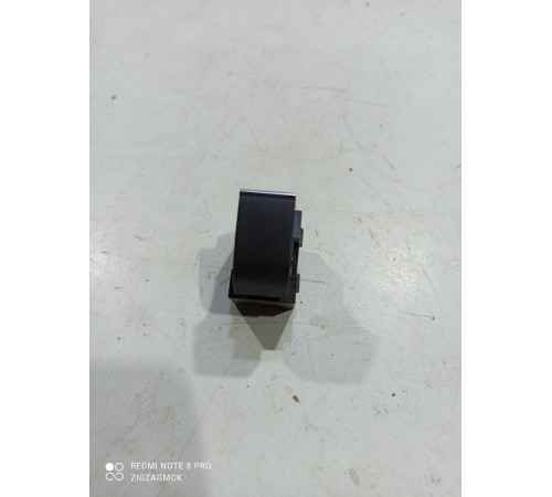 Кнопка стеклоподъемника (задняя левая)