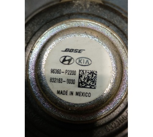 Динамик задний левый