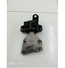 Опора двигателя левая