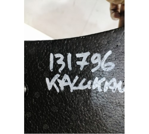 Наполнитель багажного отсека левый