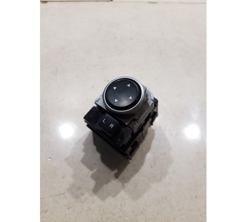 Блок управления зеркалами (передний левый)