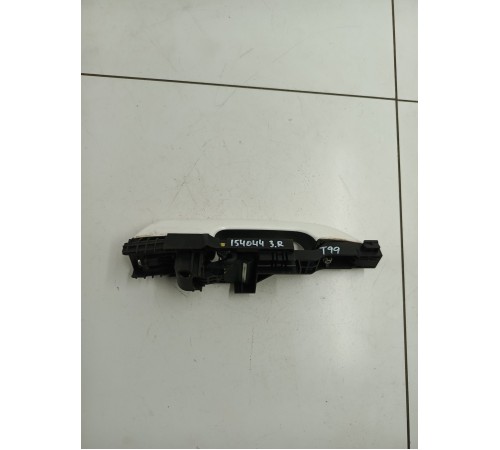 Ручка двери задняя правая наружная