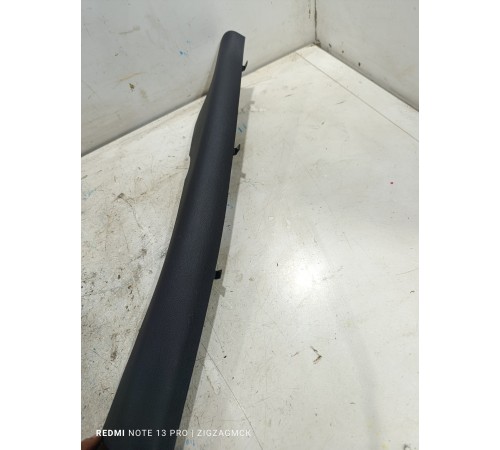 Обшивка багажника задняя левая