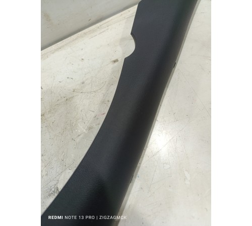 Обшивка багажника задняя левая