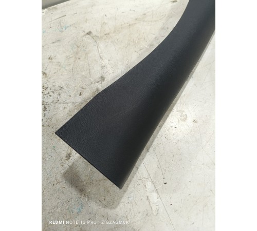 Обшивка багажника задняя левая