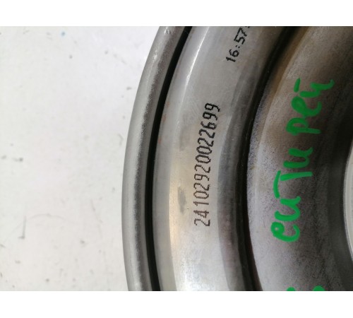 Маховик двигателя