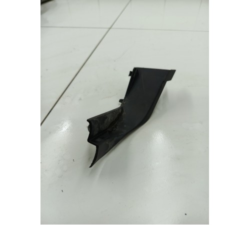 Угол жабо правый