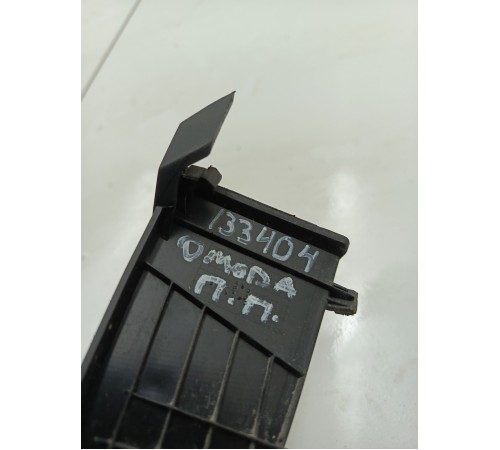 Угол жабо правый