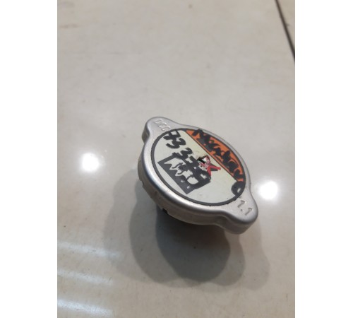 крышка бачка расширительного бачка