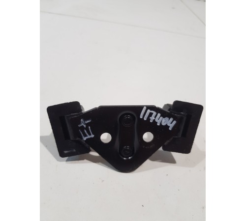 Ответная часть замка багажника