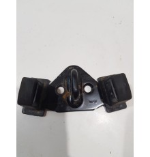 Ответная часть замка багажника