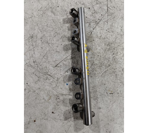 Топливная рампа рейка