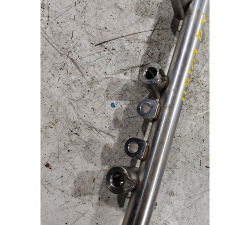 Топливная рампа рейка