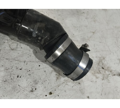 Патрубок интеркулера