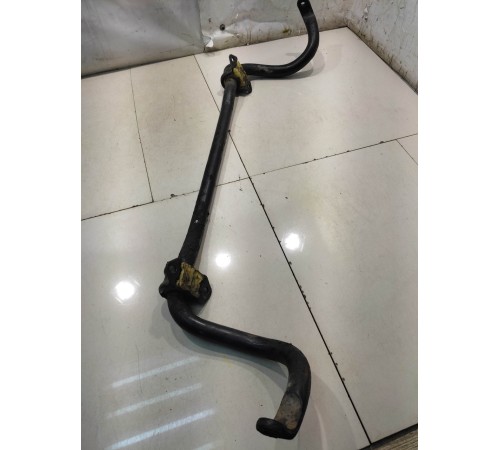 Стабилизатор передний