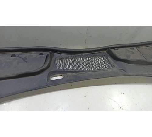 Жабо под дворники (дождевик)