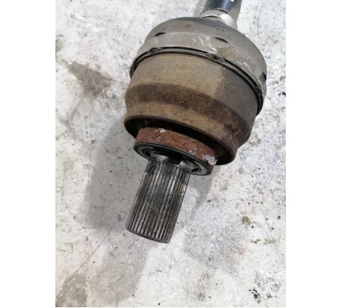 Привод (полуось) задний правый