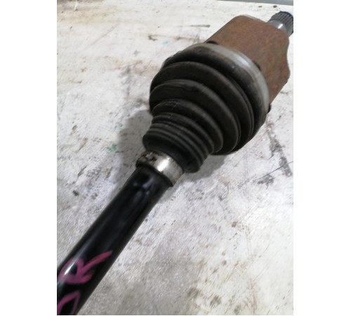 Привод (полуось) задний правый