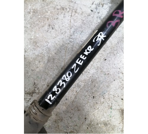 Привод (полуось) задний правый