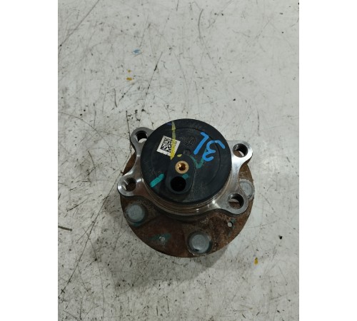 Ступица задняя левая