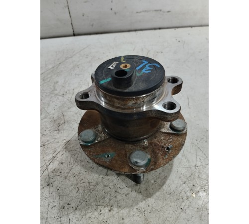 Ступица задняя левая