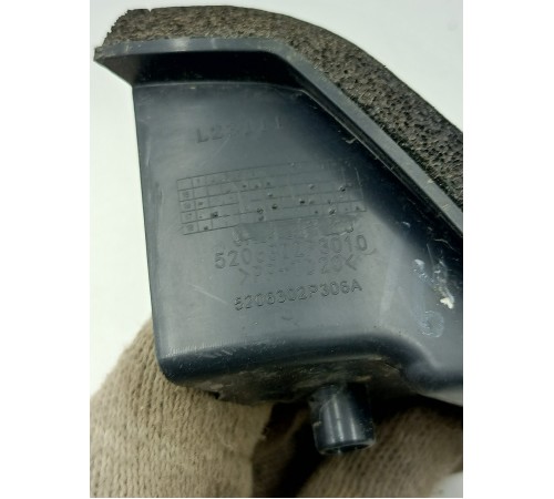 Накладка жабо правая