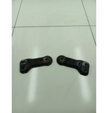 Комплект креплений заднего подрамника 2шт.