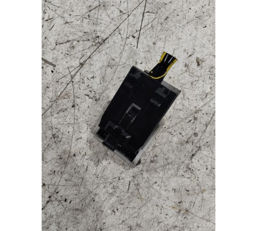 Ручка открывания капота