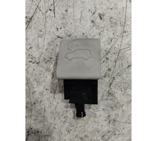 Ручка открывания капота