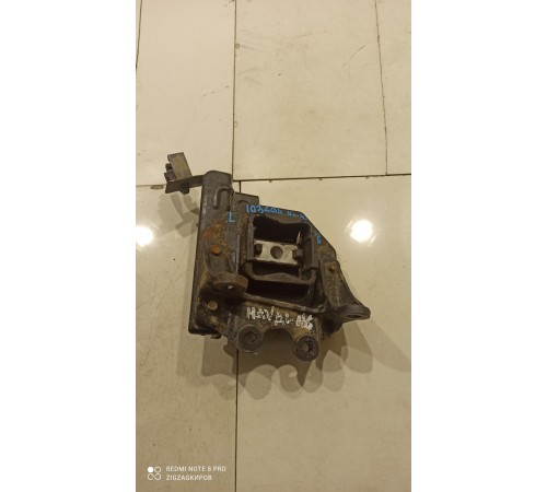 Опора двигателя левая