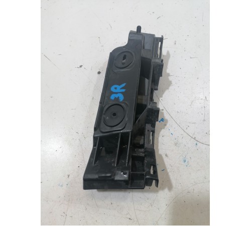 Кронштейн (крепление) заднего бампера правый