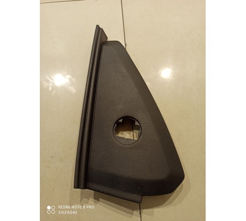 Накладка жабо (правая)